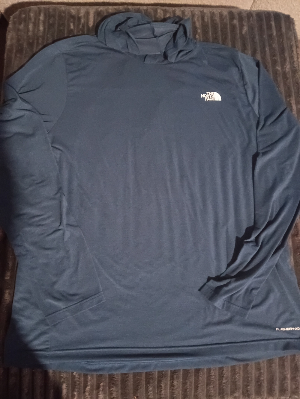 The North Face Men’s Short-Sleeve Tee in Navy Blue